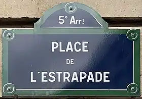 Voir la plaque.