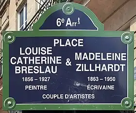 Voir la plaque.