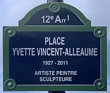 Voir la plaque.