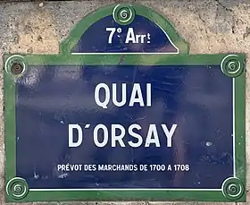 Voir la plaque.