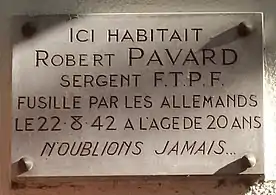 Plaque au no 167.