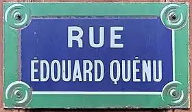 Voir la plaque.