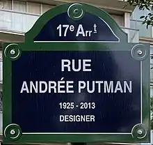 Voir la plaque.