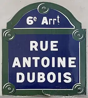 Voir la plaque.