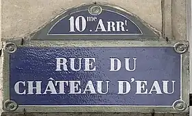 Voir la plaque.