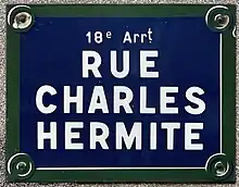 Voir la plaque.
