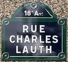 Voir la plaque.