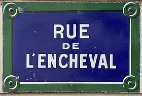 Voir la plaque.