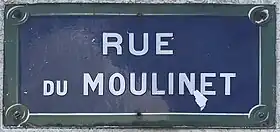 Voir la plaque.