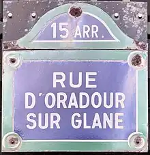 Voir la plaque.