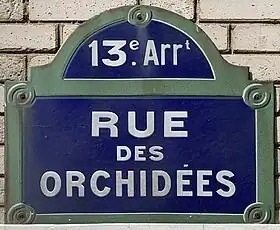 Voir la plaque.