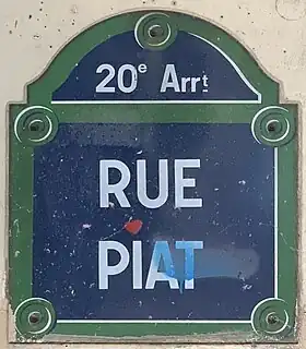 Voir la plaque.