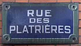 Voir la plaque.