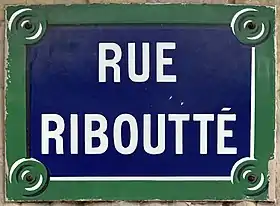 Voir la plaque.