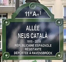 Voir la plaque.