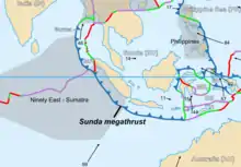 Carte couleur montrant les frontières de plaques tectoniques dont la zone de subduction de la Sonde, en forme d'arc.