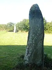Les Deux Menhirs