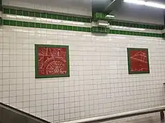 Détail mural de la mezzanine