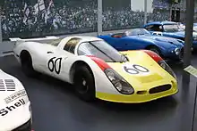 Une Porsche 908 LH exposée à la Cité de l'automobile de Mulhouse