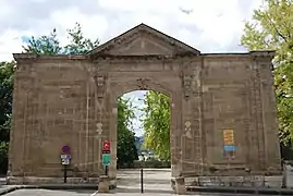 Portail de l'abbaye Saint-Ruf (entrée du parc Saint-Ruf).