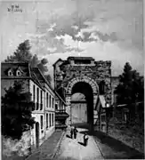 La porte quand elle faisait arche,