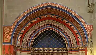 Porte de la chapelle des Macchabées.