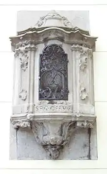 Sur les quais, Potale Saint Roch, invoqué contre la peste.