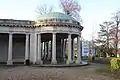Colonnade du square de Lattre de Tassigny