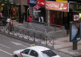 Entrée de la station.