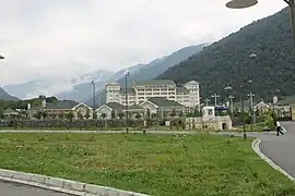 Hôtel « River side » à Qabala.