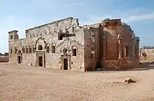 Abside semi-circulaire de la basilique de Qalb Lozeh du Ve siècle.