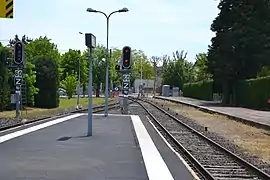 Entrée de la gare de Brioude en direction de Nîmes.