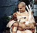Radhanath Swami avec un veau.