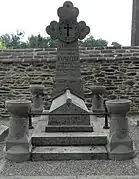 Tombe de Jacques et Henri Mellet.