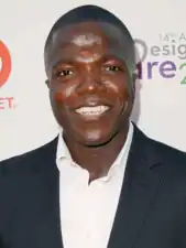 Reno Wilson (en) interprète Stanley Hill