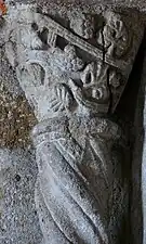 Chapiteau du chœur.