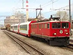 Ge 6/6 II no 703 entre Coire et Landquart.