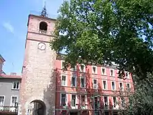 Ancien hôtel de ville sur la place Charles-de-Gaulle