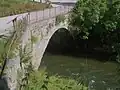 Vieux pont sur le Doubs.