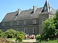 Pavillon des officiers, restauré par le baron de Gargan.
