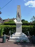 Le monument aux morts.