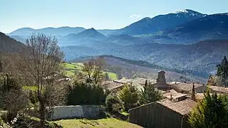 Au loin le château de Montségur