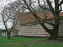 Mur de rouges barres