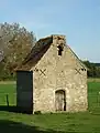 La chapelle du prieuré (ancien) de Guémançais.