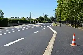 La D 6 à Bellerive-sur-Allier, chaussée récemment rénovée