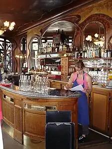 Brasserie Art nouveau.