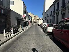 La rue en juillet 2022.