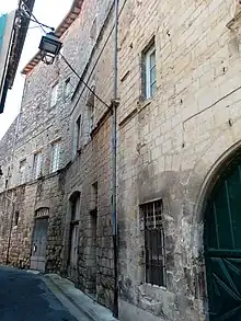 Ancien évêché médiéval dans le Vieux Castres situé rue des Capitouls.