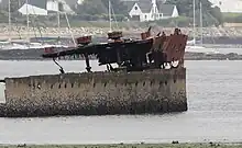 Photo contemporaine de l'épave du Regensburg dans la rade de Lorient.