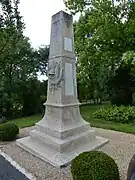 Le monument aux morts.
